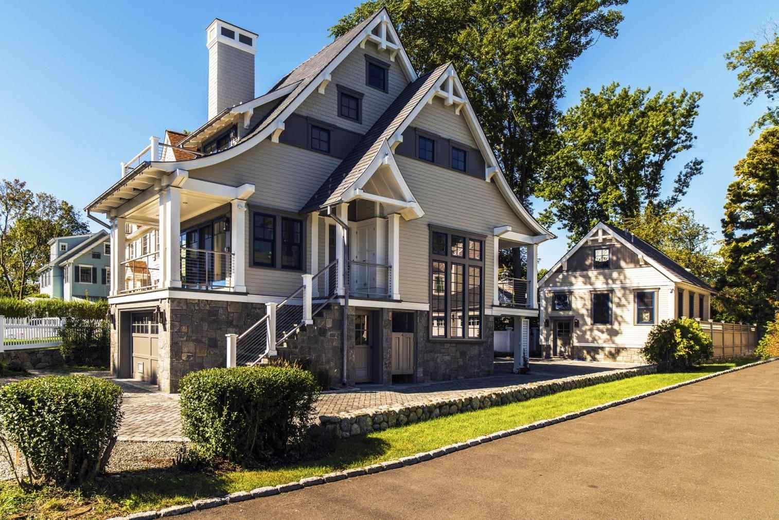 hipped french house roofs