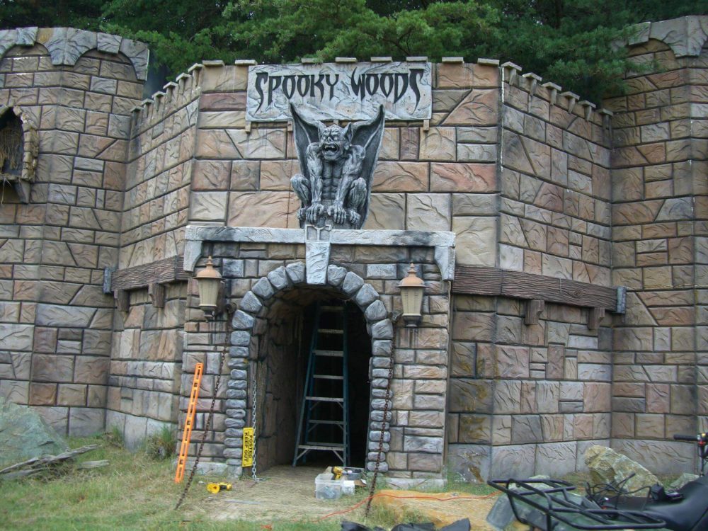 Kersey Valley Spooky Woods Halloween Haunted House