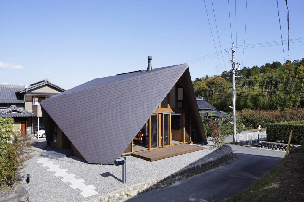 Exterior Of Origami House by TSC exterior Architects 