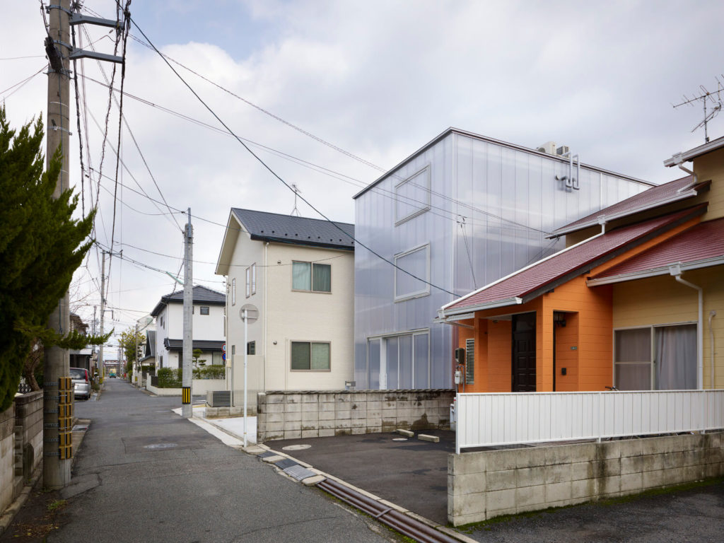 Japanese Light Box House by Suppose Design Office