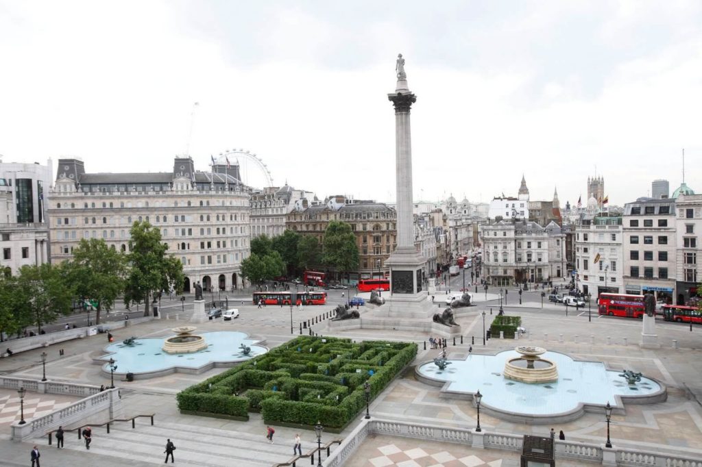 Trafalgar Square famous buildings in london