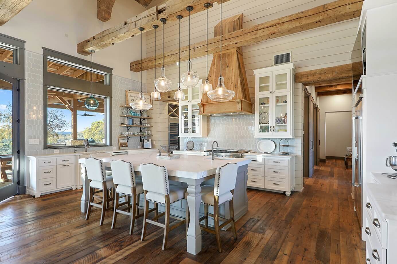 modern farmhouse style