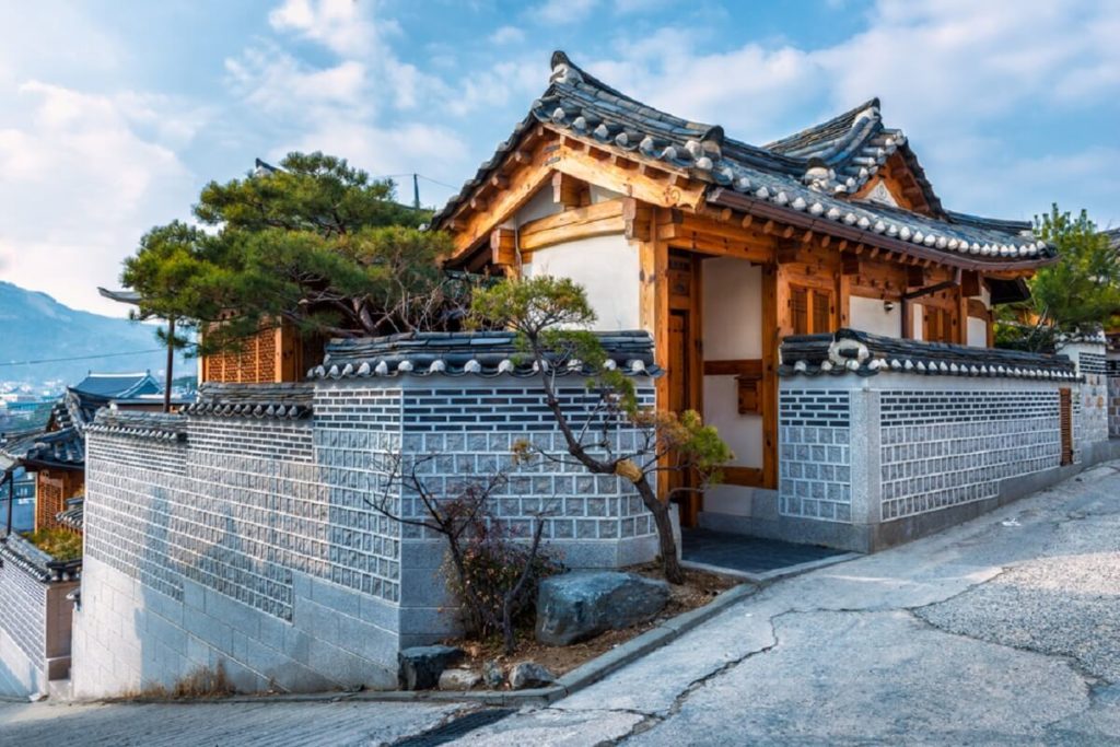 material used in traditional korean house