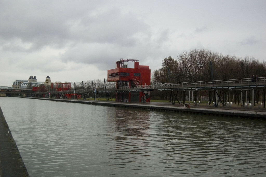 Parc De La Villette near river