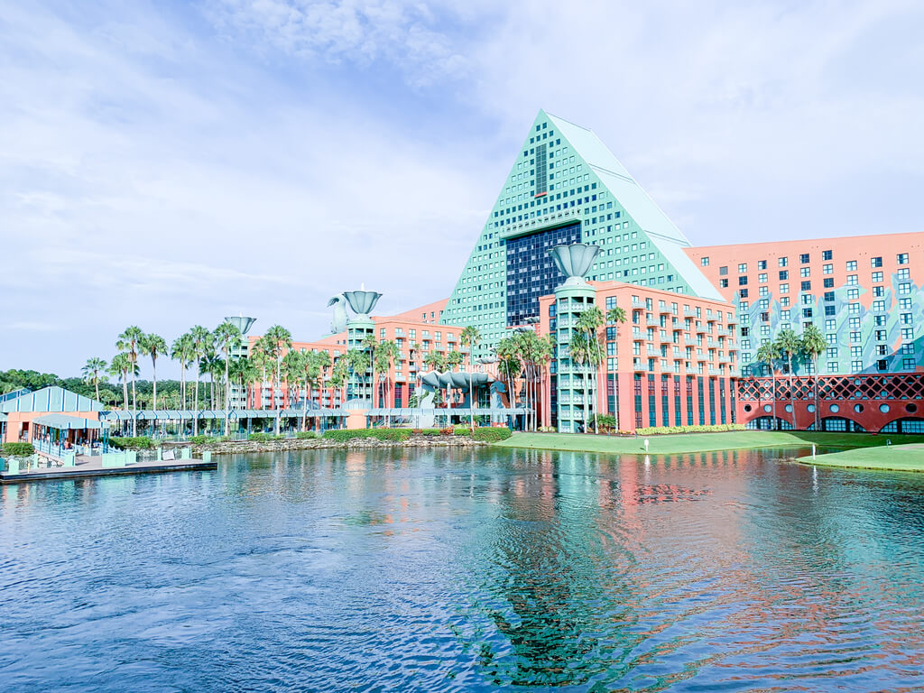 Dolphin and Swan Hotels at Walt Disney Resort, Florida