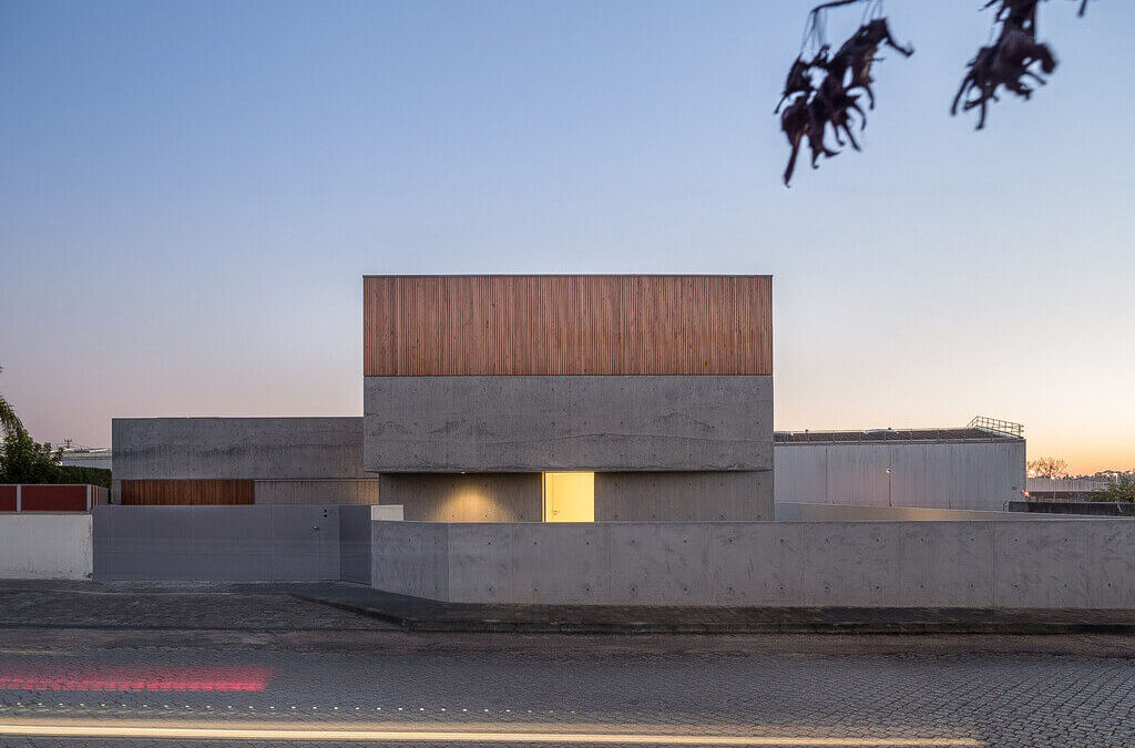 House in Avanca: A Contemporary Residence By nu.ma in Portugal!