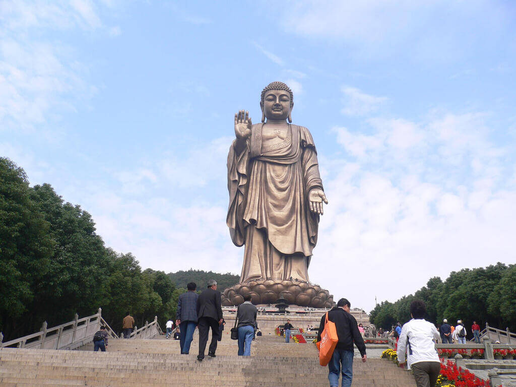 Grand Buddha at Ling Shan