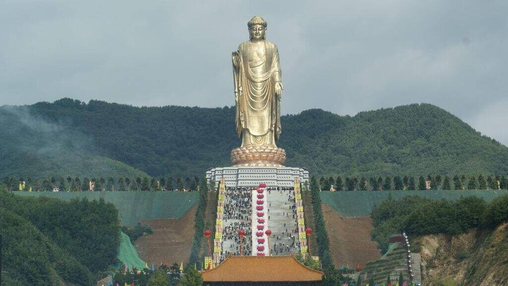  Spring Temple Buddha