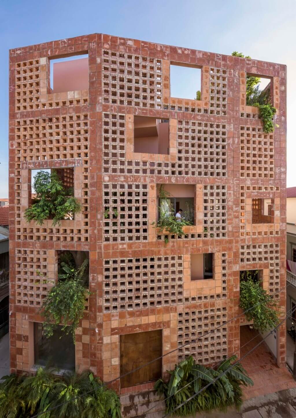 Bat Trang House