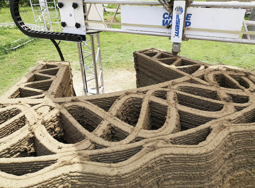 Clay 3D Printed House Making