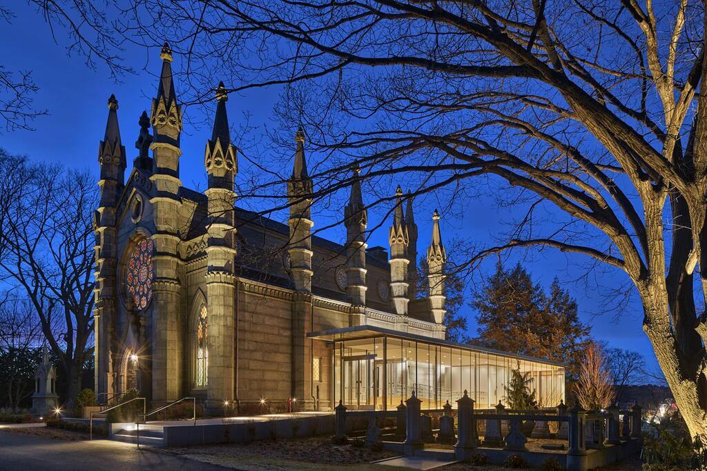 Mount Auburn Cemetery Pavillion