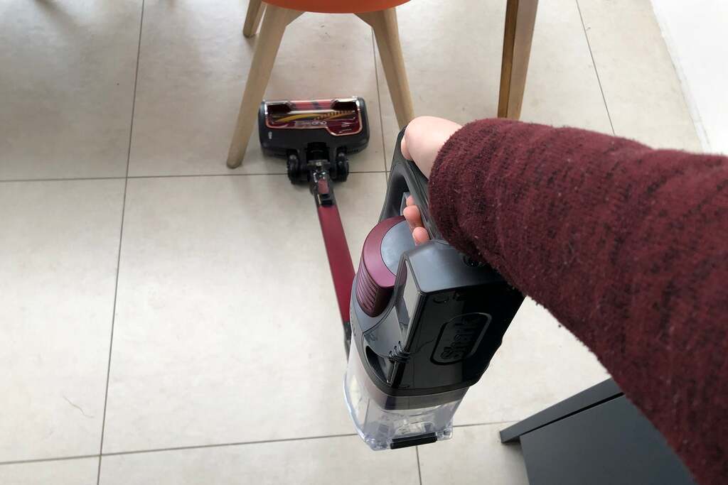 Battery Life of stick vacuum cleaner