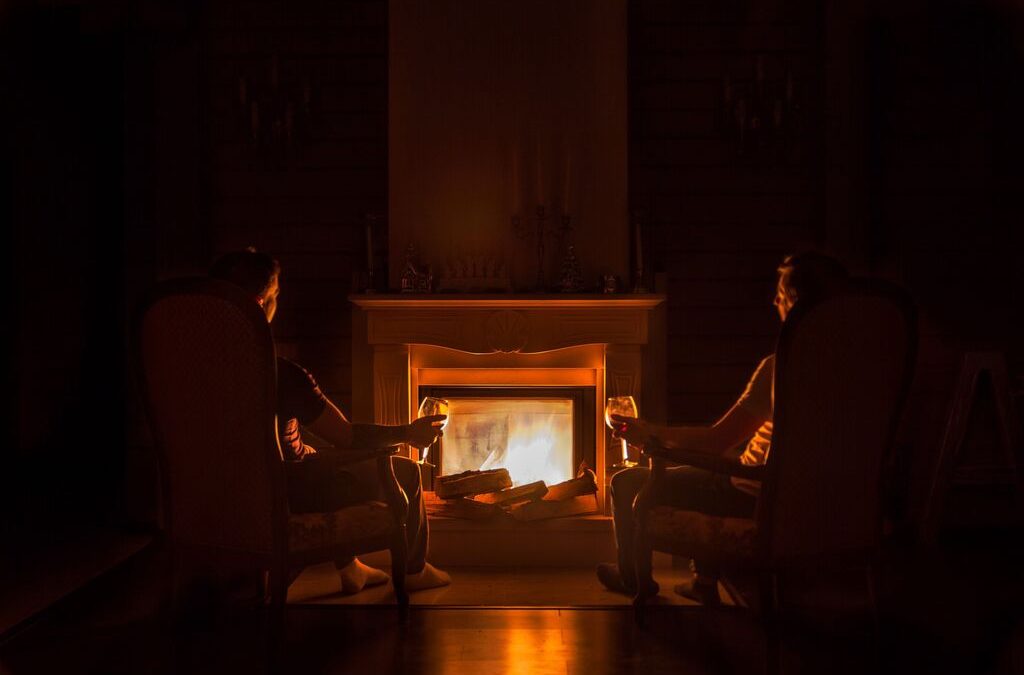 How to Choose Between Freestanding and Insert Fireplaces: All You Need to Know