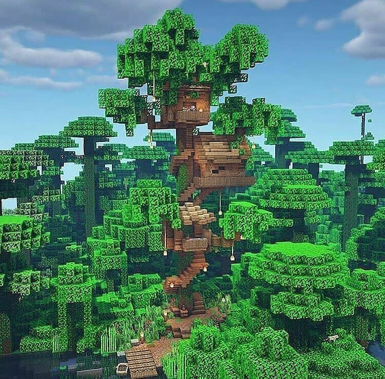Spiraling Minecraft Treehouse