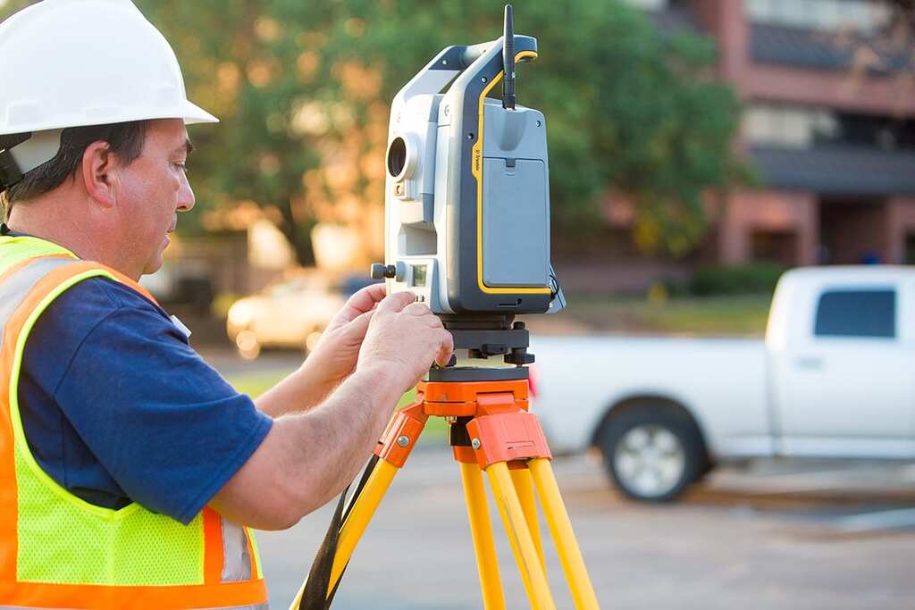 Hire a Surveyor