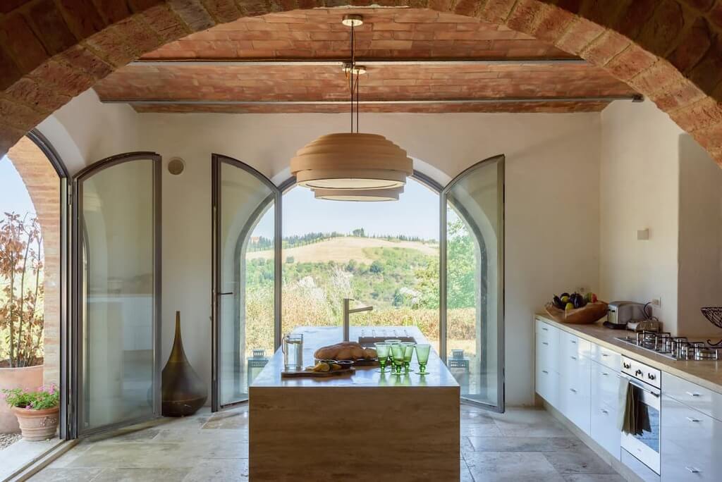 Tuscan country houses