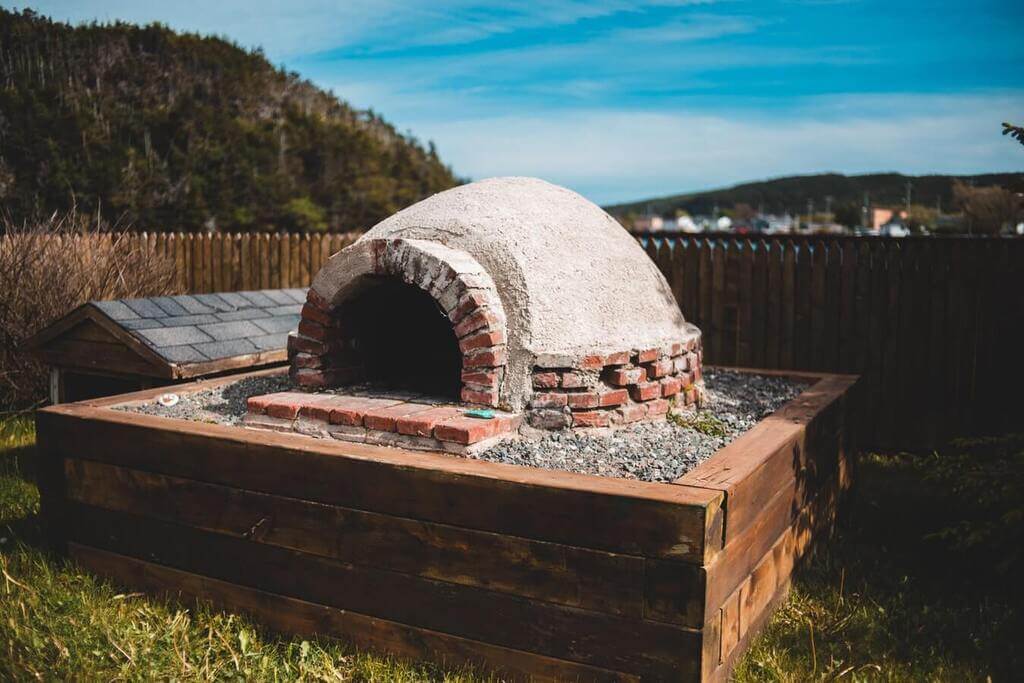 What is a Brick Pizza Oven