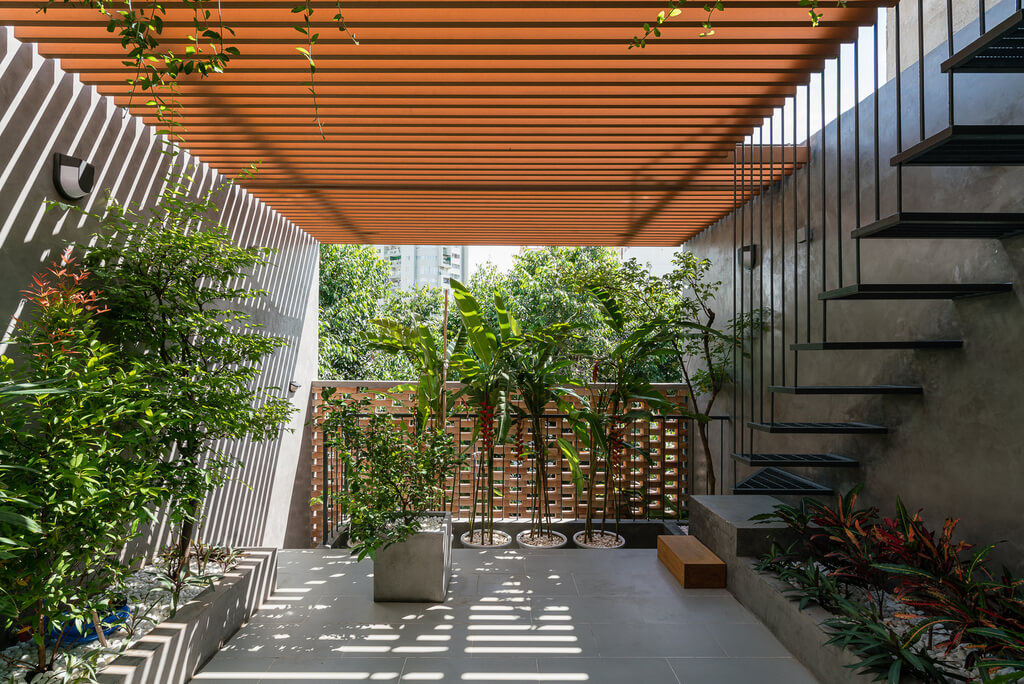  outdoor area of H house in Vietnam