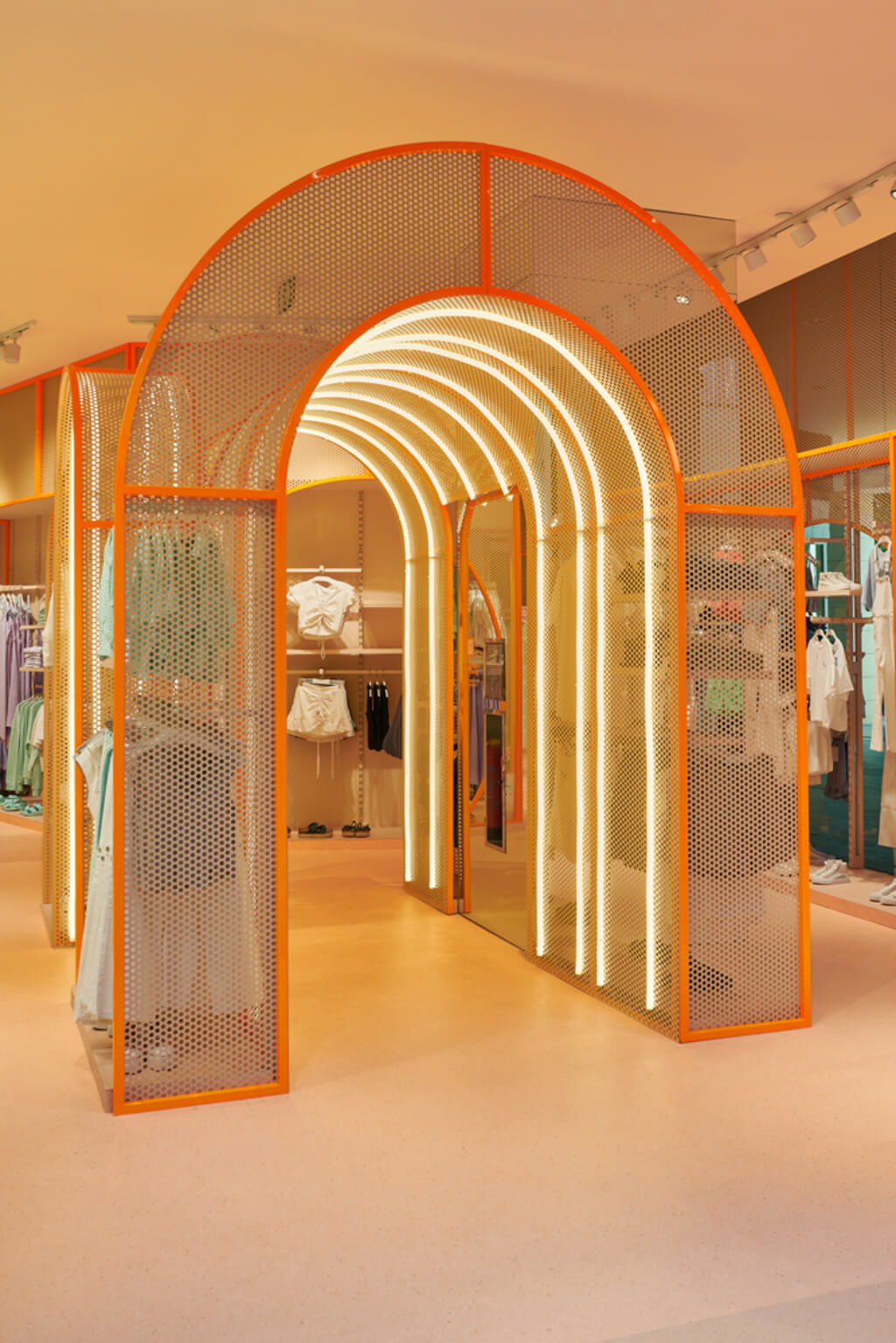 Mango Teen Store interior idea