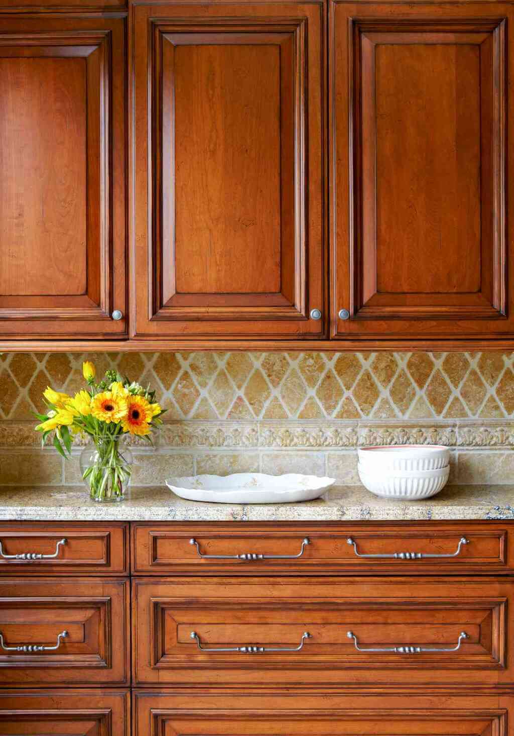  Warming up kitchen backsplash tile