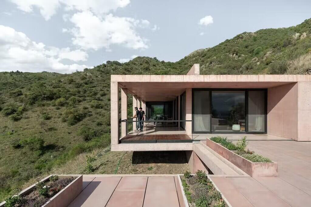 Pink Concrete House, Argentina