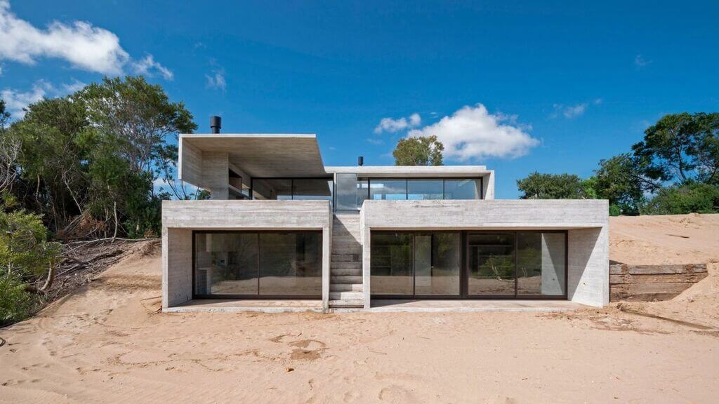 Dune Concrete House, Buenos Aires