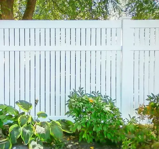 Chalky White Vinyl Privacy Fence Ideas 