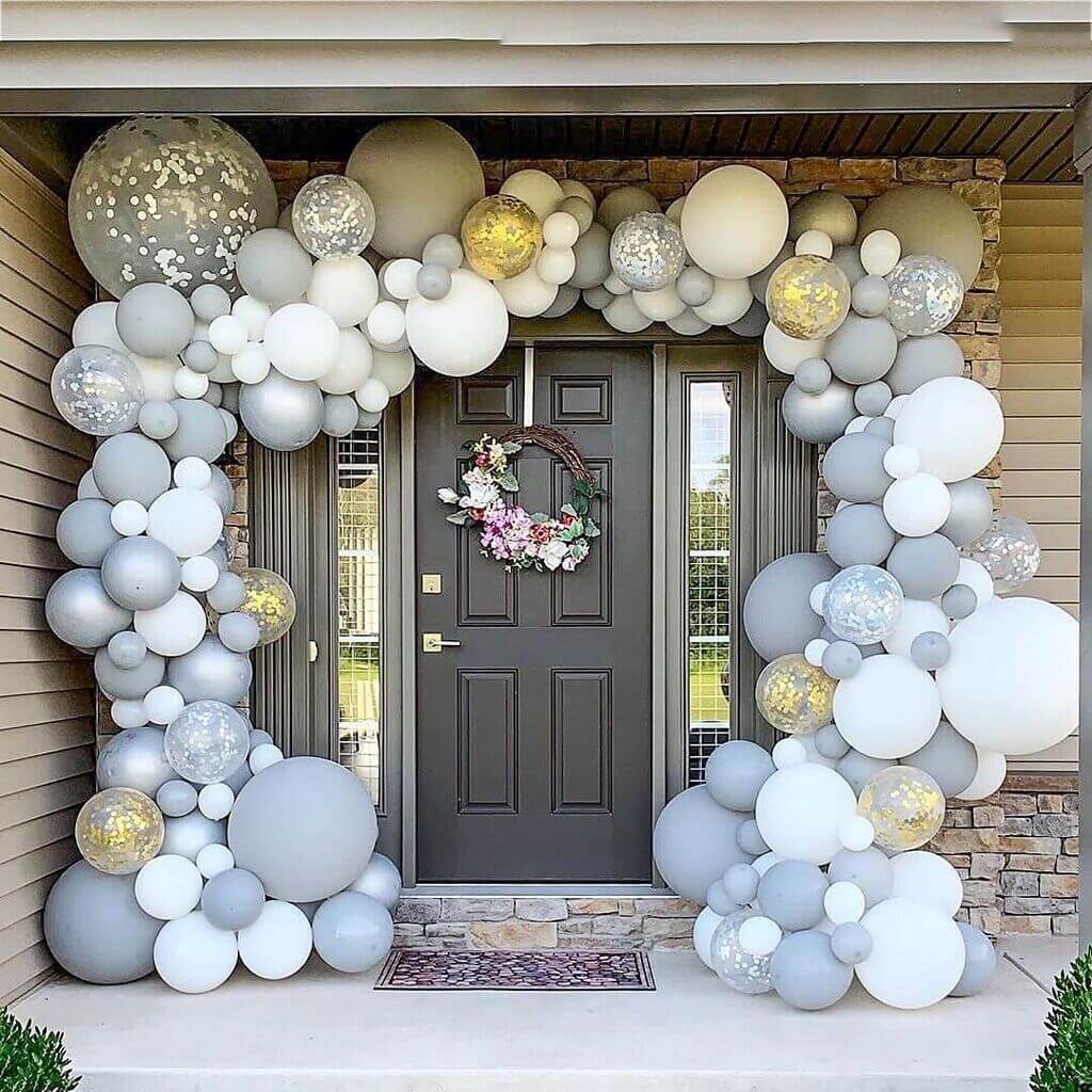 How to Decorate the House with Balloons