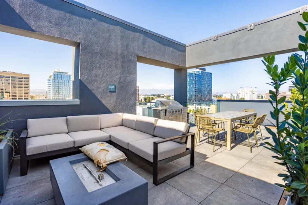 The Nexen Residence Contemporary Apartments in Los Angeles 