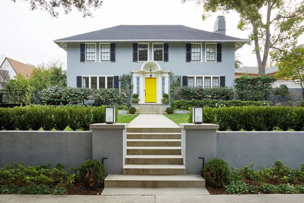 Fresh Exterior Paint Has The Biggest Impact On Curb Appeal