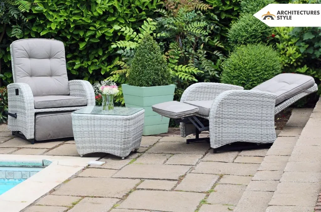 5 Benefits of Investing in Reclining Garden Furniture