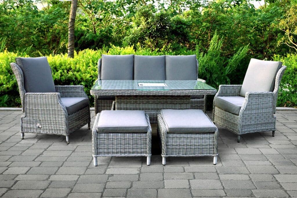 Different Functions of Reclining Garden Furniture