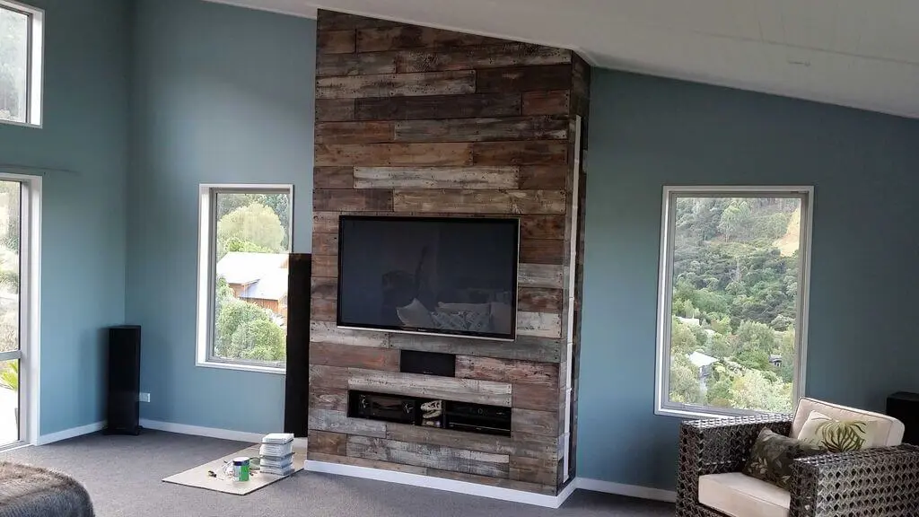 Living Room Wall Backsplash