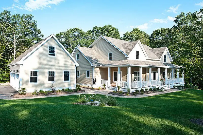 Two Story House Plan with Detached Garage