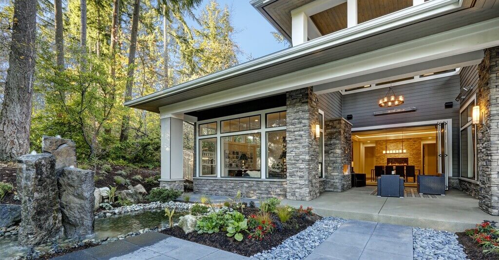 Natural Stone Siding 