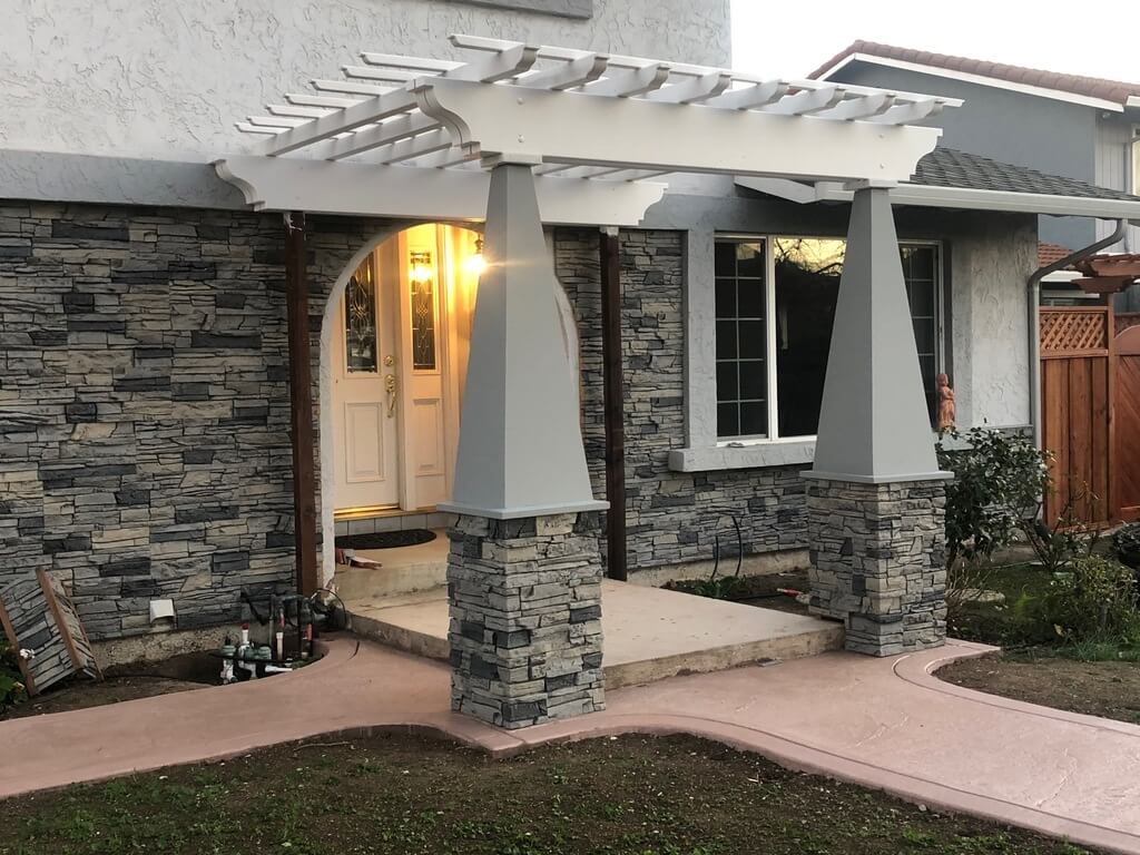 Faux Stone Siding 