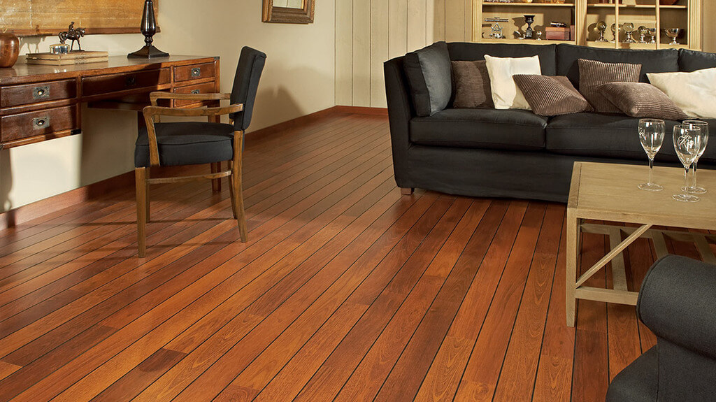 Don’ts for Maintaining Wooden Flooring