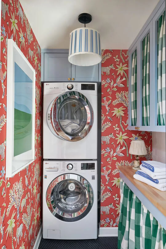 Play with Patterns laundry room