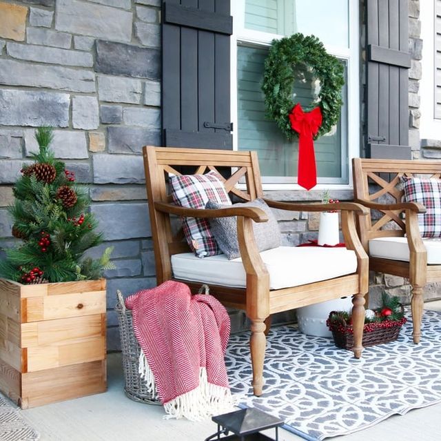 outdoor Christmas seat