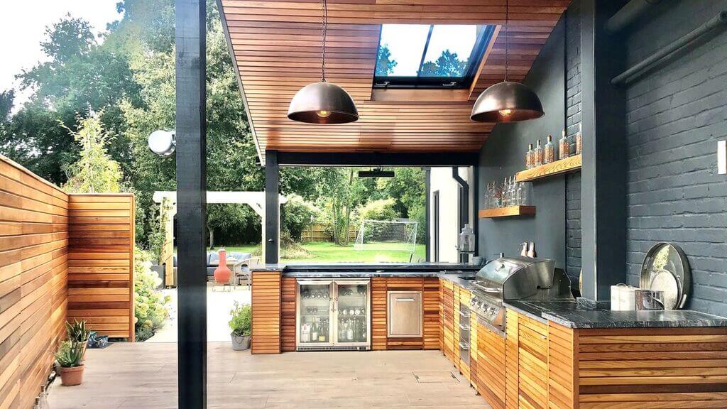 outdoor kitchen