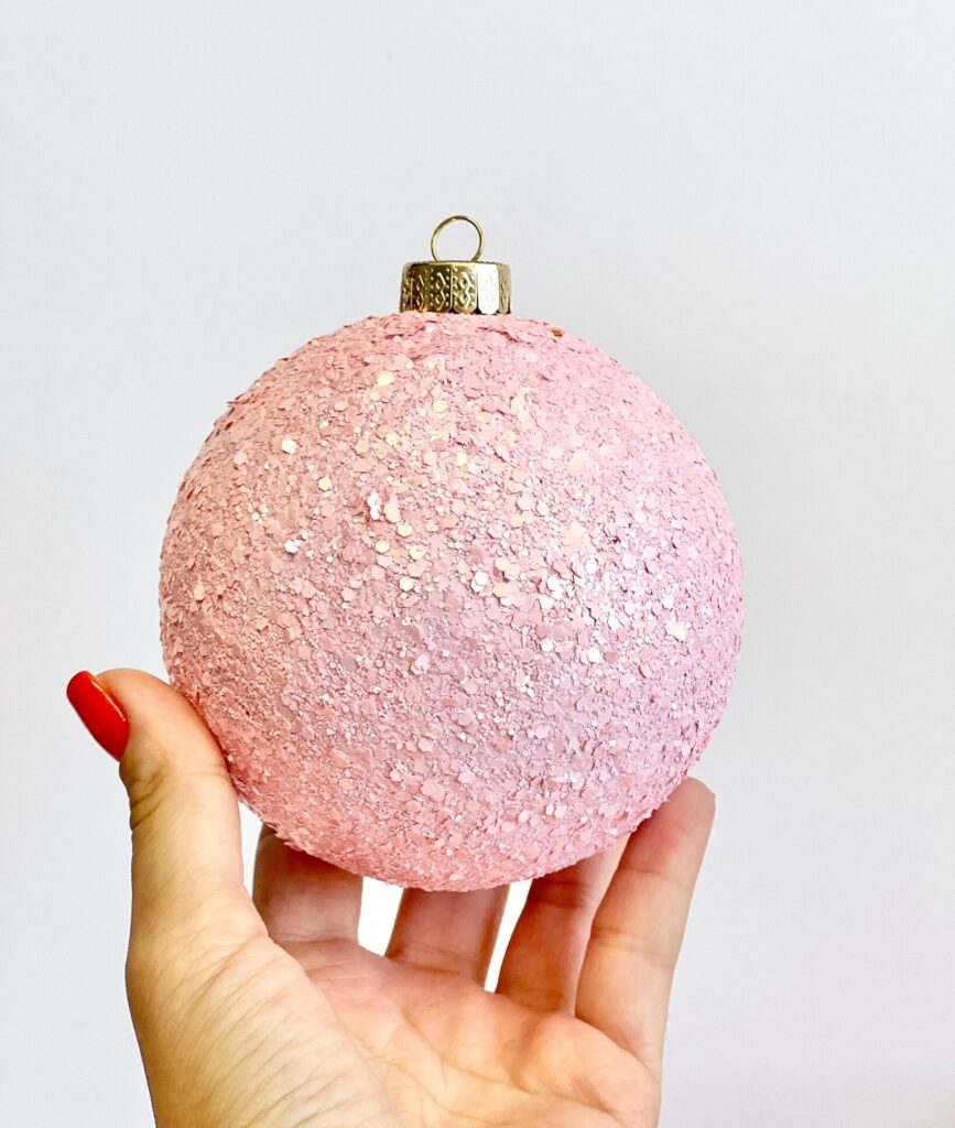 Diy Glitter-Dipped Ornaments in Pink