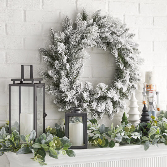 Winter Frost Wreath