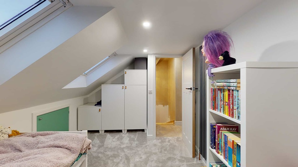 Maximizing space in loft rooms