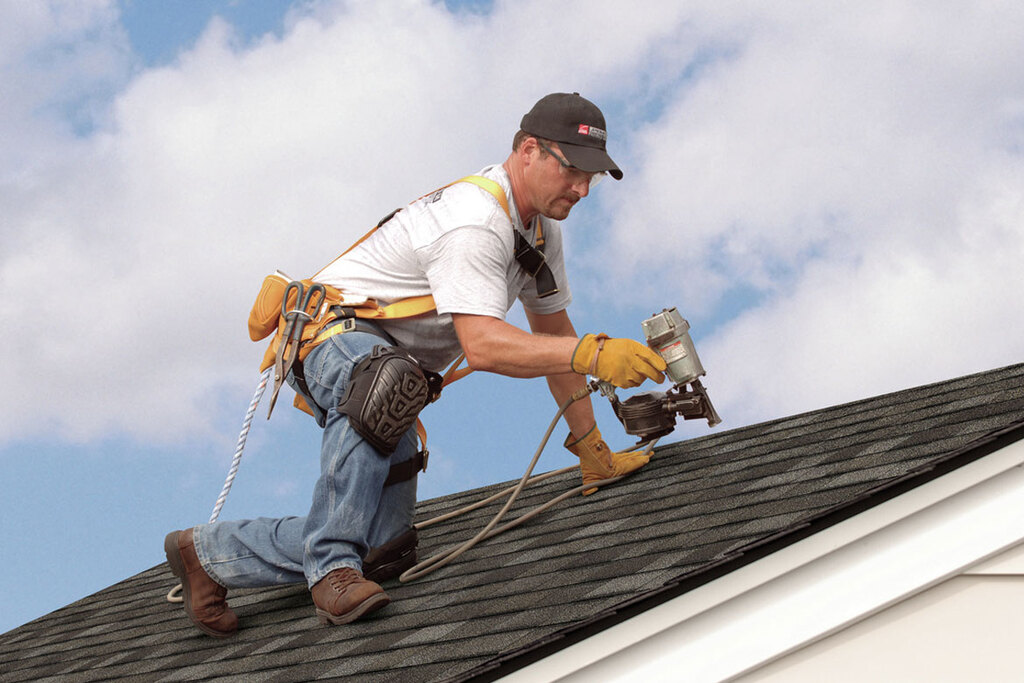 professional roofers