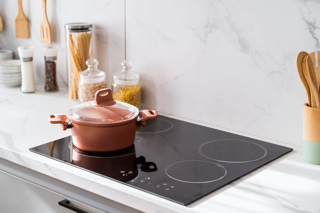 Polishing the stove top