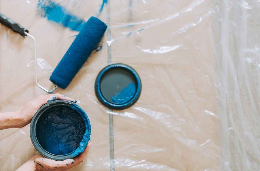 Environmental and Safety Tips while painting kitchen cabinets
