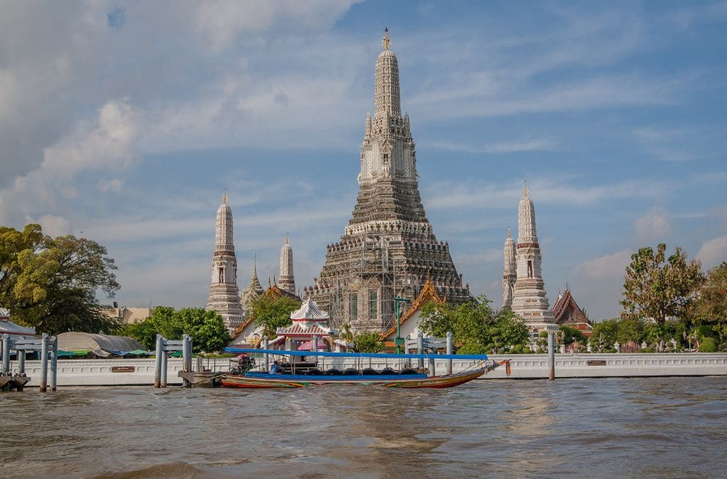 Wat Arun (Temple of Dawn) – Bangkok