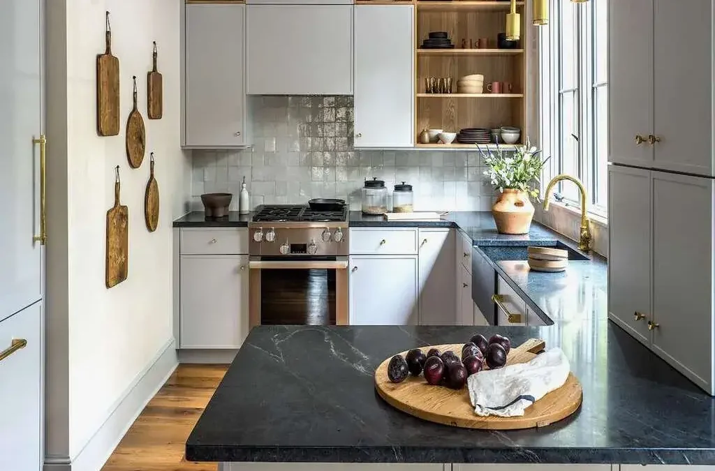 Seamless Small Kitchen Design for Style and Function