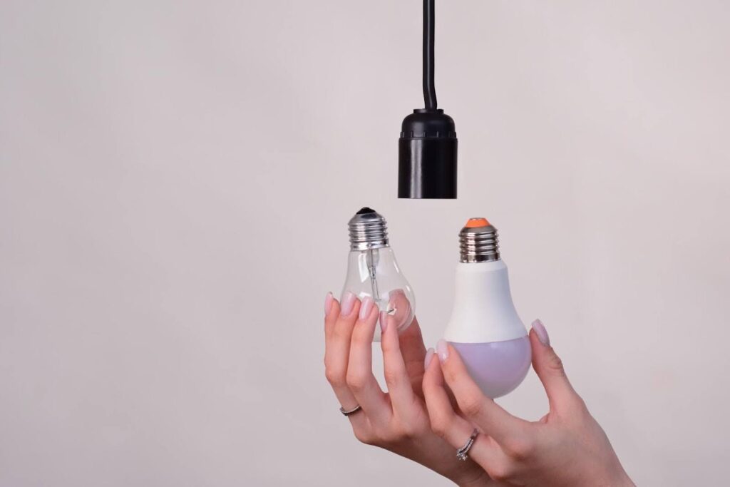 led bulbs vs traditional bulbs