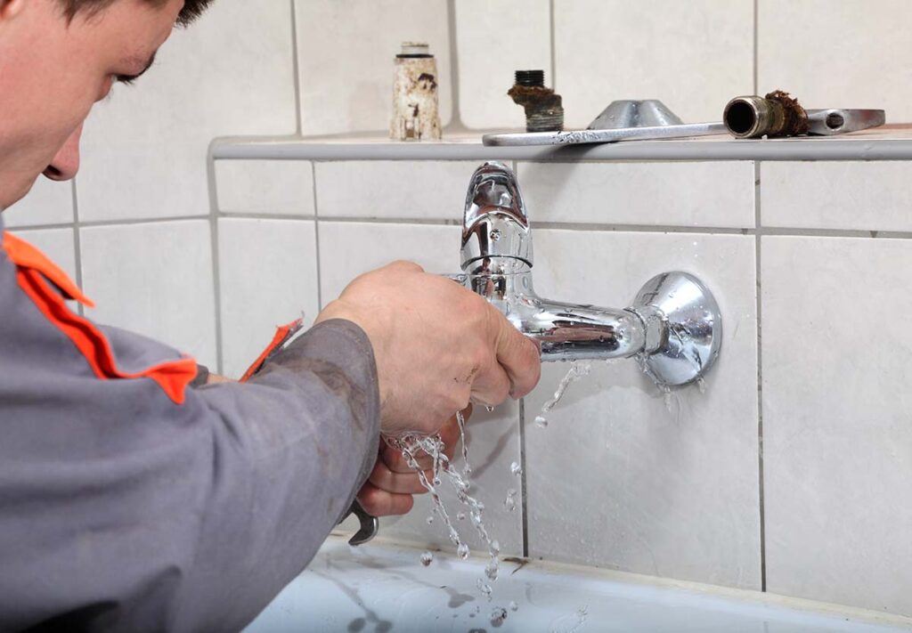 How to identify where your faucet is leaking